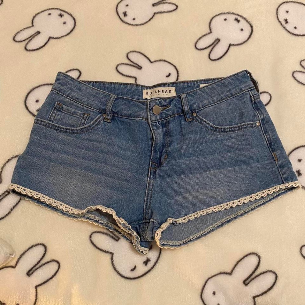 lace trim denim shorts